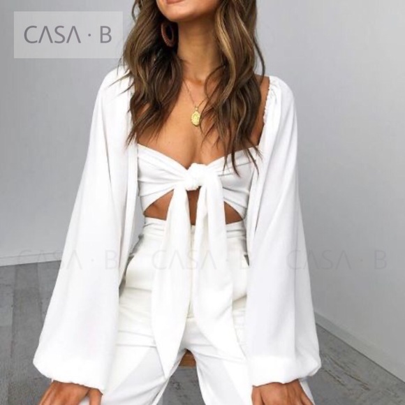 5🌟CASA B | Lolita Front-tie Blouson - Picture 5 of 10